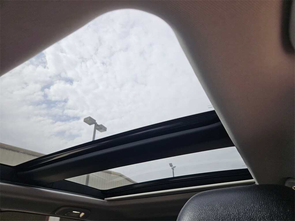 Thumbnail: 2025 Mazda CX-50 - 23