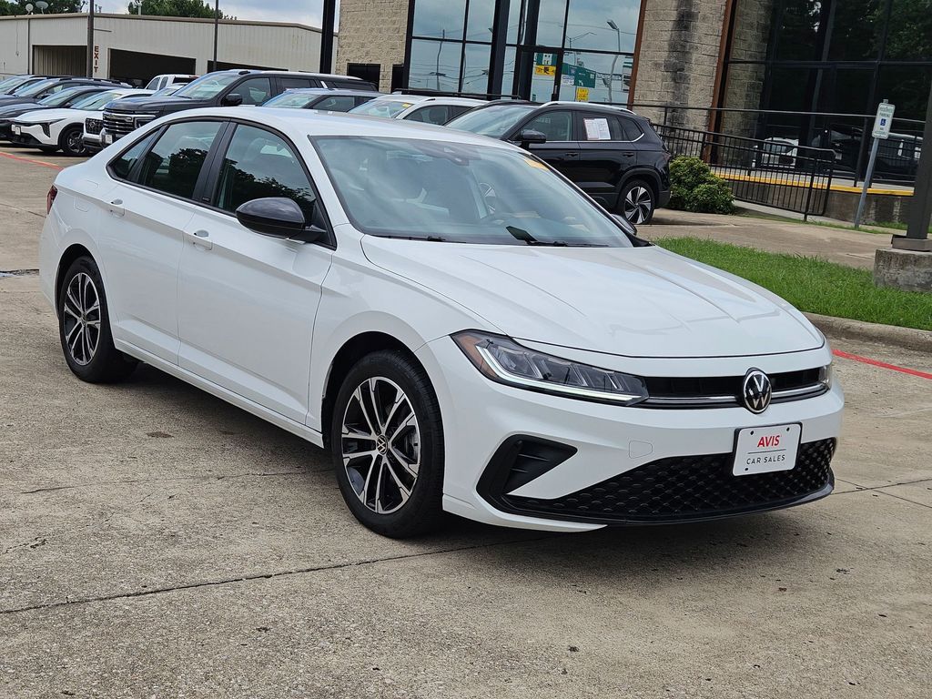 Thumbnail: 2025 Volkswagen Jetta - 9