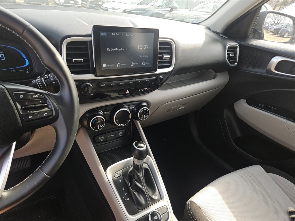 Thumbnail: 2025 Hyundai Venue - 20