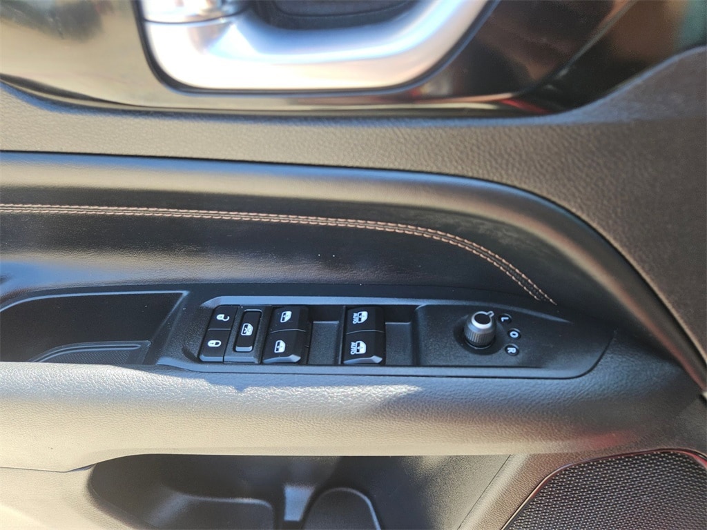 Thumbnail: 2023 Jeep Compass - 22