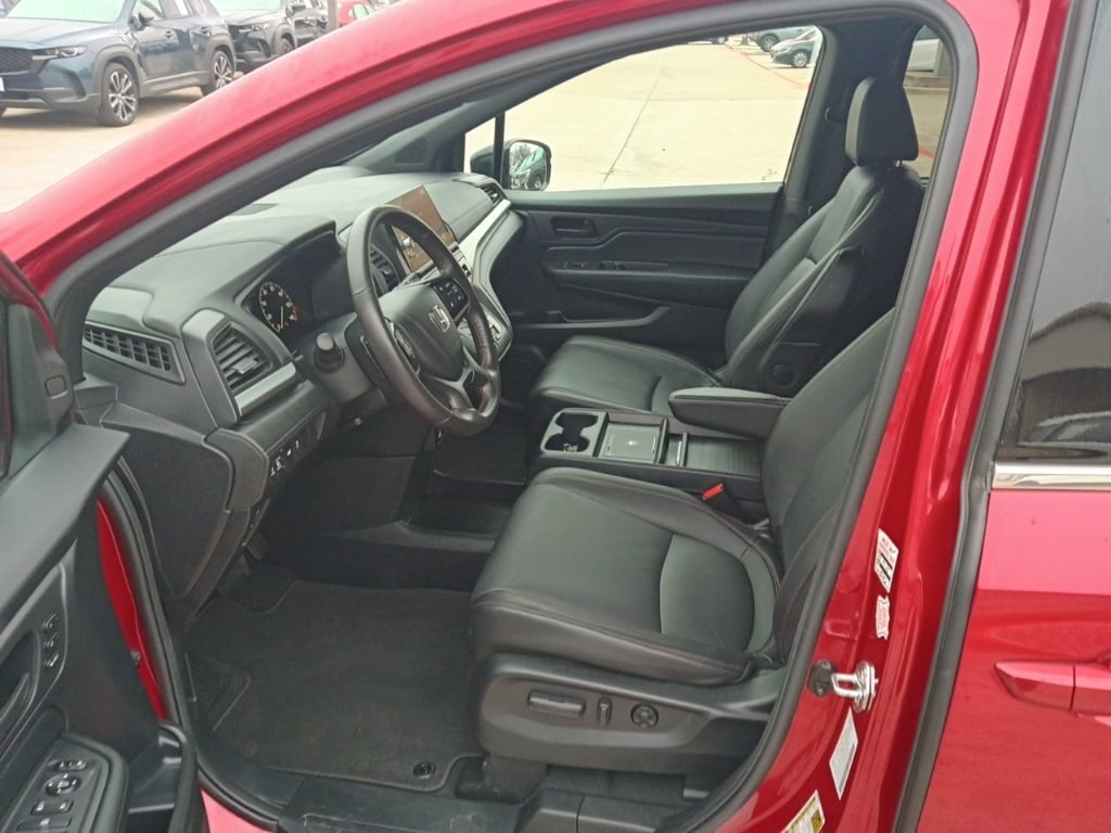 Thumbnail: 2025 Honda Odyssey - 2