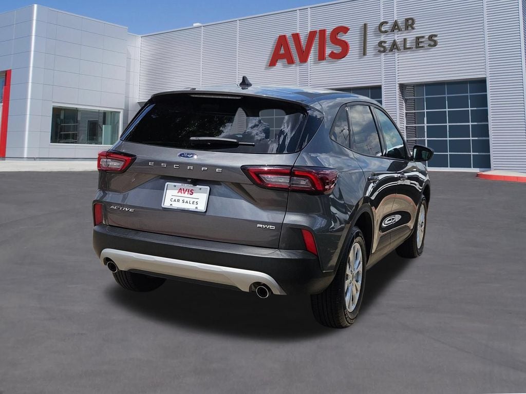Thumbnail: 2025 Ford Escape - 6