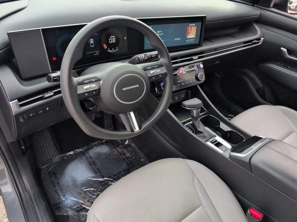 2025 Hyundai Santa Cruz SEL - Photo 15