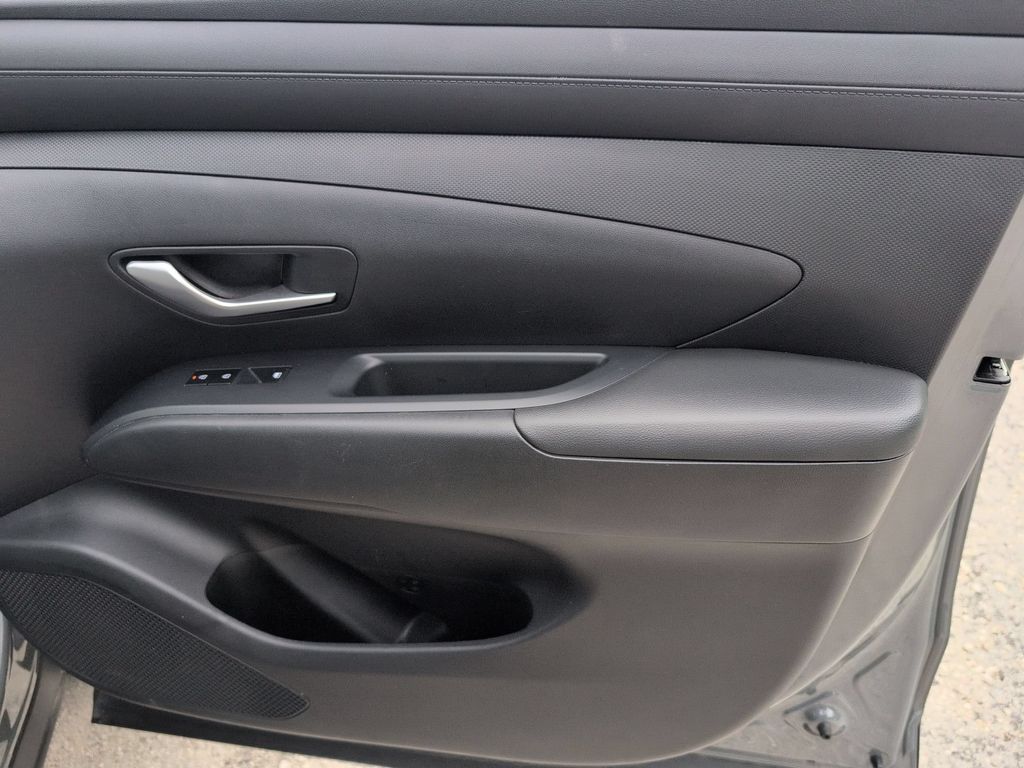 2025 Hyundai Santa Cruz SEL - Photo 32