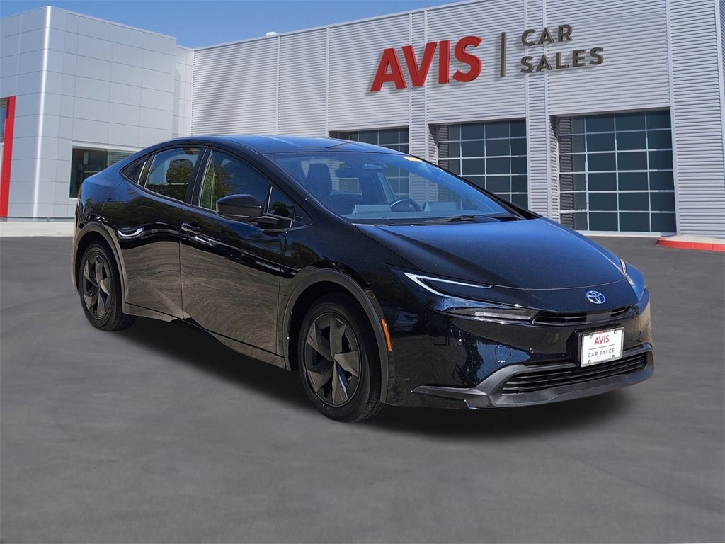 Thumbnail: 2025 Toyota Prius - 9
