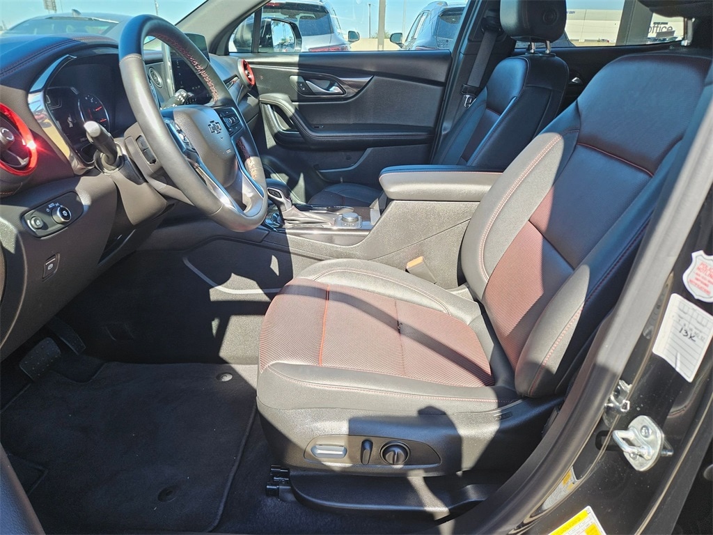 Thumbnail: 2025 Chevrolet Blazer - 11