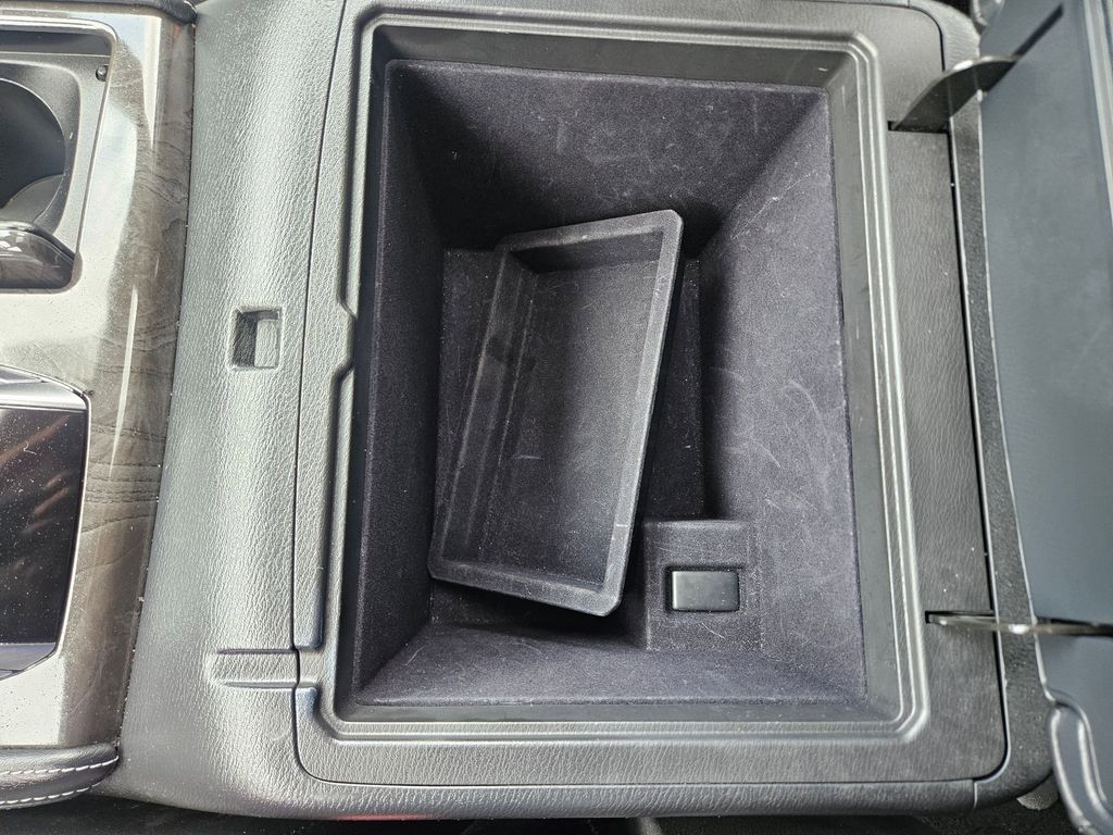 Thumbnail: 2024 INFINITI QX80 - 30