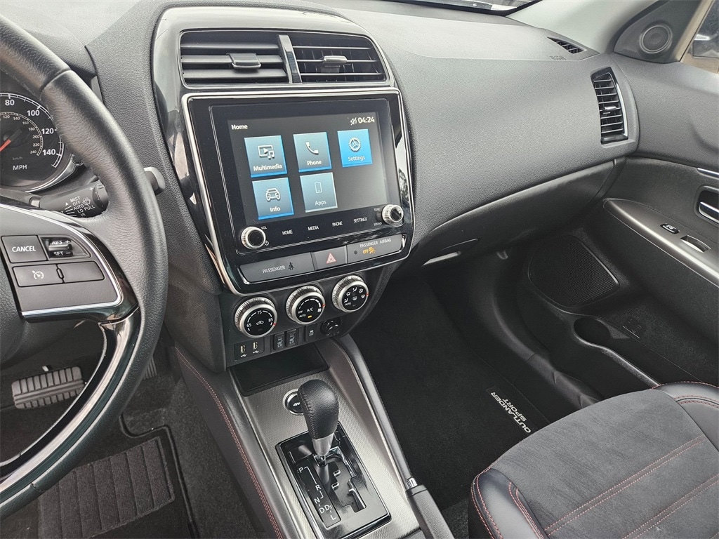 Thumbnail: 2025 Mitsubishi Outlander Sport - 20