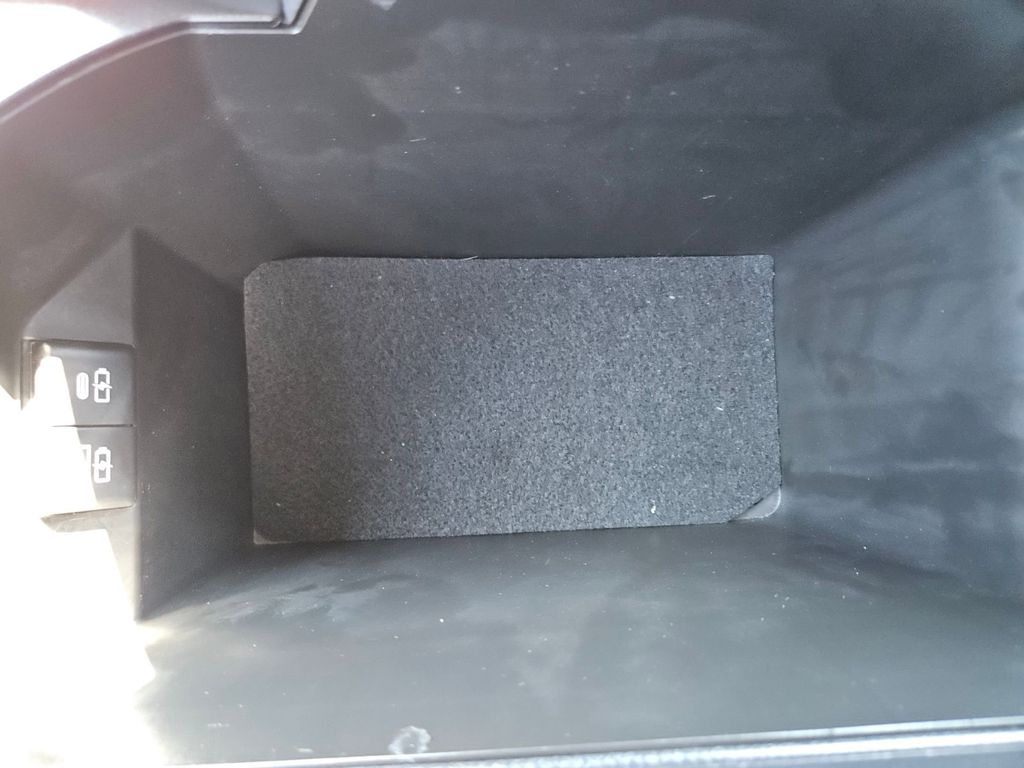 Thumbnail: 2024 Toyota Camry - 28