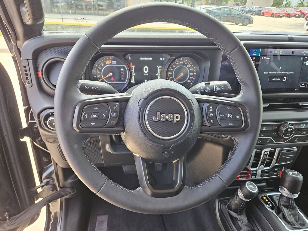 Thumbnail: 2025 Jeep Wrangler - 18