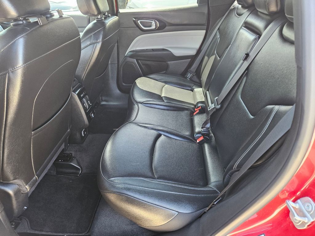 Thumbnail: 2025 Jeep Compass - 27