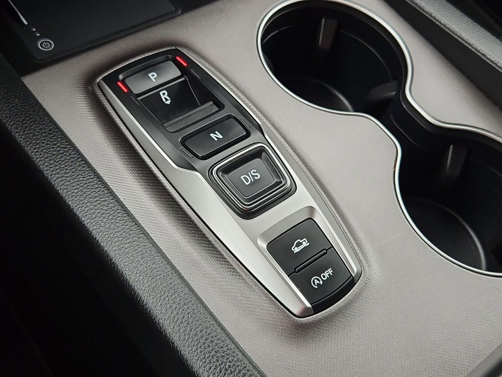 Thumbnail: 2025 Honda Ridgeline - 19