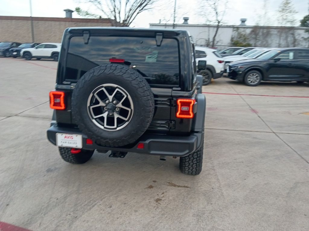 Thumbnail: 2025 Jeep Wrangler - 11