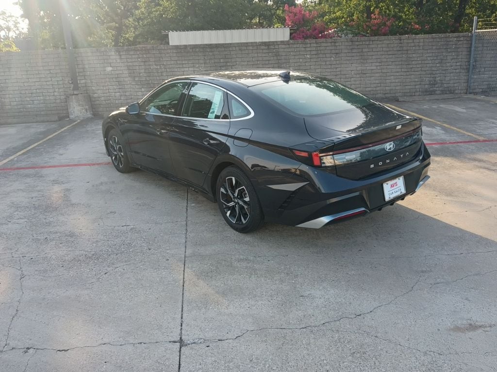 Thumbnail: 2025 Hyundai Sonata - 8