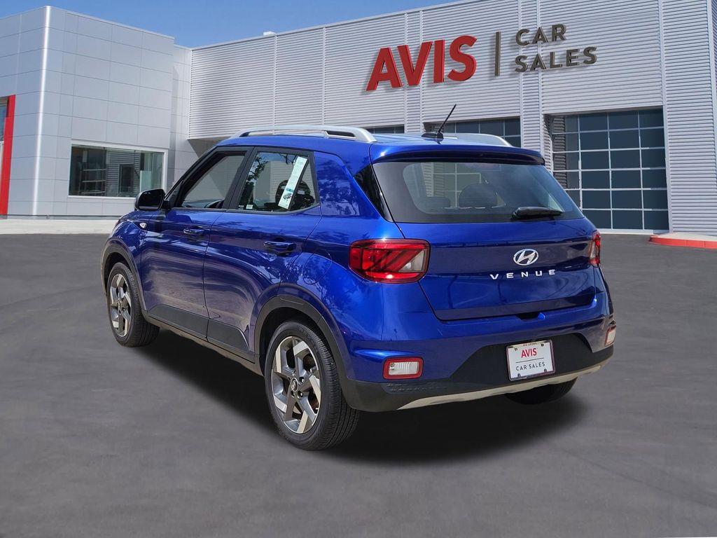 Thumbnail: 2025 Hyundai Venue - 3