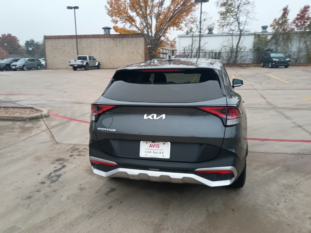 Thumbnail: 2024 Kia Sportage - 10