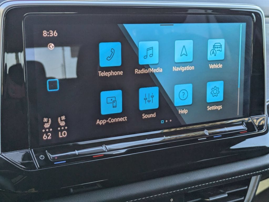 2025 Volkswagen Atlas Cross Sport SE w/Tech - Photo 18