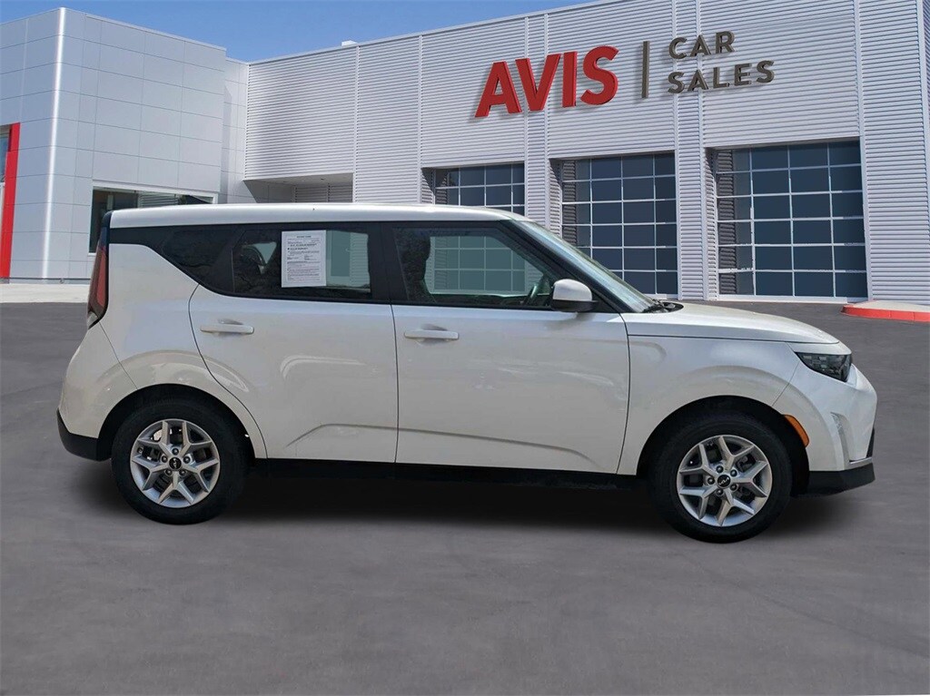 Used 2023 Kia Soul For Sale at AVIS Car Sales VIN KNDJ23AU6P7869754