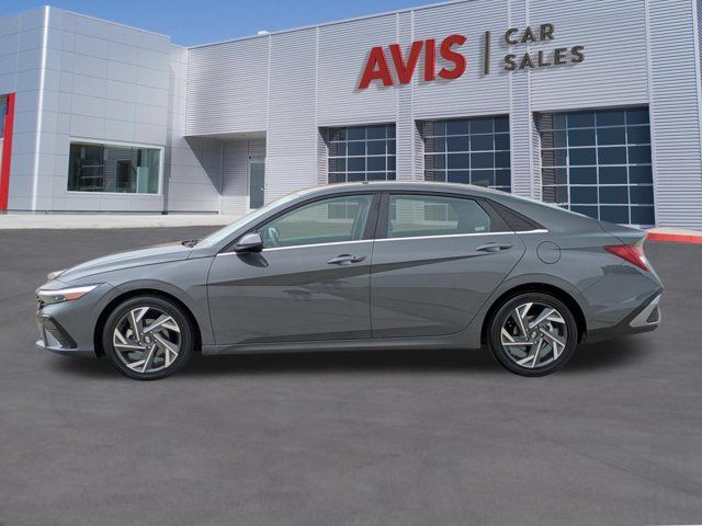 Thumbnail: 2025 Hyundai Elantra - 10