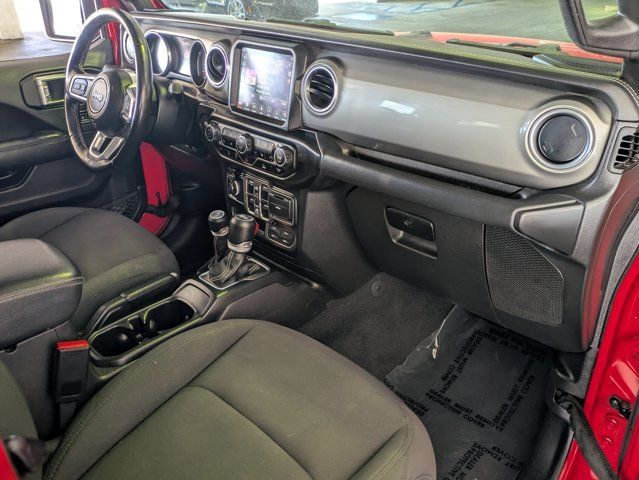 Thumbnail: 2022 Jeep Wrangler - 29