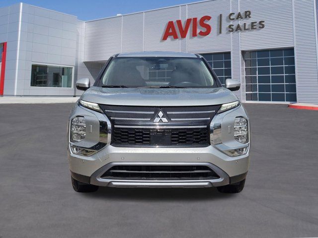 Thumbnail: 2025 Mitsubishi Outlander - 2