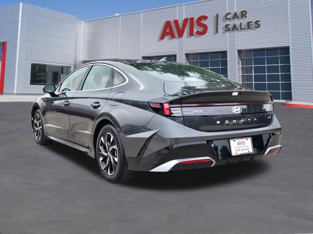 Thumbnail: 2025 Hyundai Sonata - 10