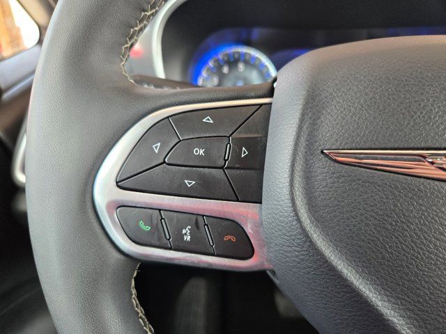 Thumbnail: 2025 Chrysler Pacifica - 20
