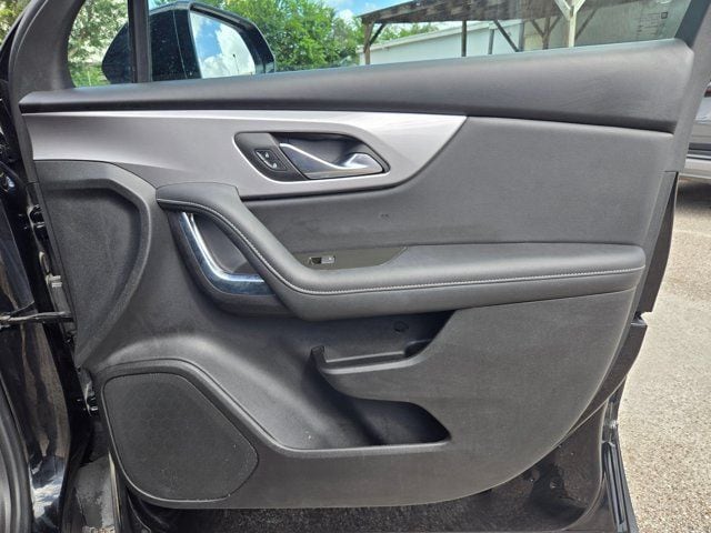 Thumbnail: 2025 Chevrolet Blazer - 27