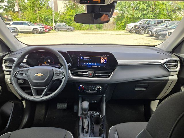 Thumbnail: 2025 Chevrolet TrailBlazer - 24