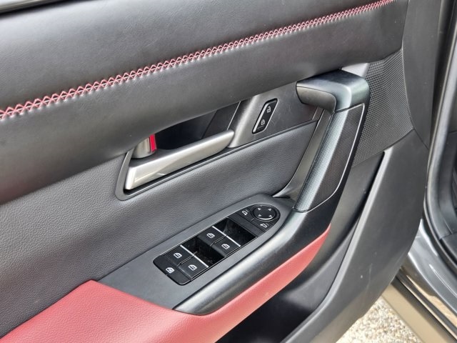 Thumbnail: 2025 Mazda CX-50 - 14