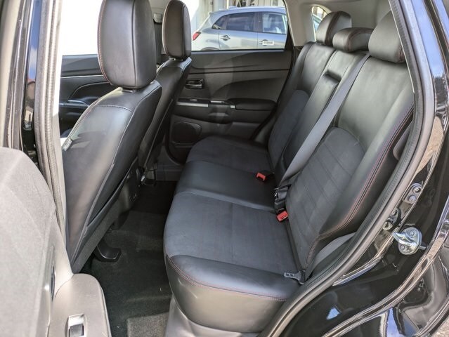 Thumbnail: 2024 Mitsubishi Outlander - 23