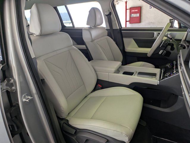2025 Hyundai Santa Fe SEL - Photo 28