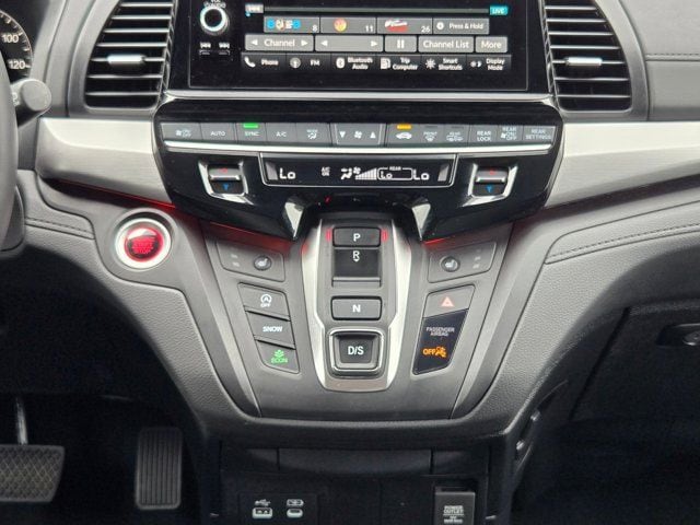 Thumbnail: 2025 Honda Odyssey - 17