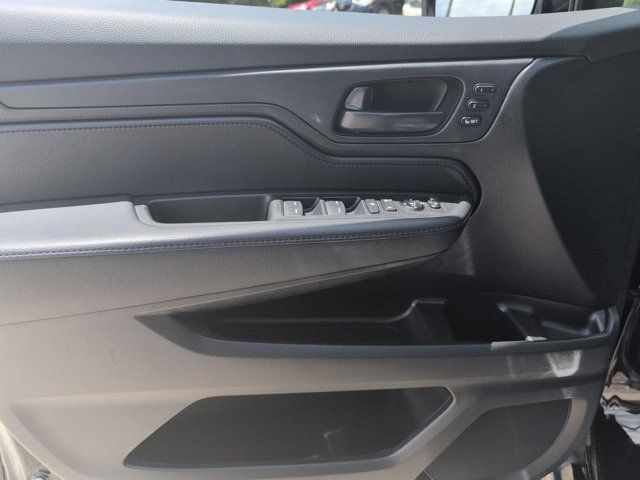 Thumbnail: 2025 Honda Odyssey - 11