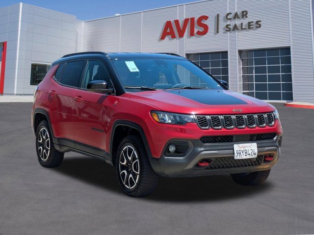 Thumbnail: 2025 Jeep Compass - 3