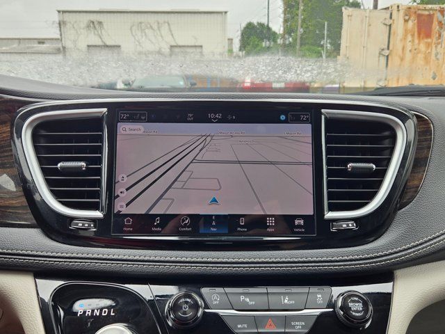 Thumbnail: 2024 Chrysler Pacifica - 19