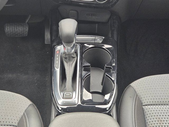 Thumbnail: 2025 Chevrolet Trax - 17