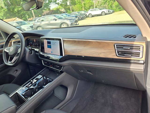 Thumbnail: 2025 Volkswagen Atlas - 30