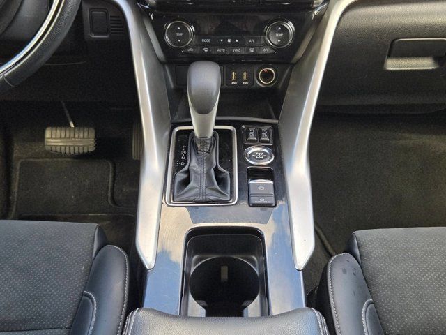 Thumbnail: 2024 Mitsubishi Eclipse Cross - 17