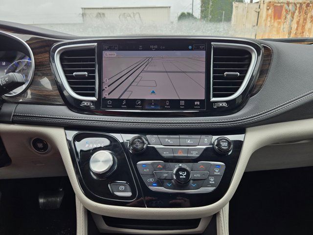 Thumbnail: 2024 Chrysler Pacifica - 18