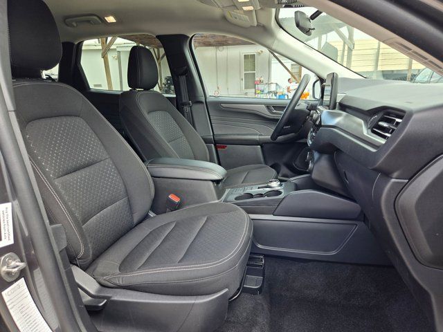 Thumbnail: 2025 Ford Escape - 29