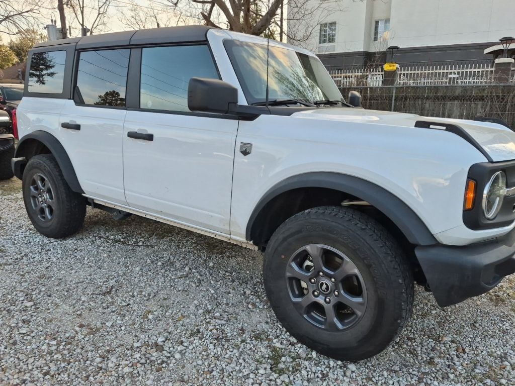 Thumbnail: 2025 Ford Bronco - 3