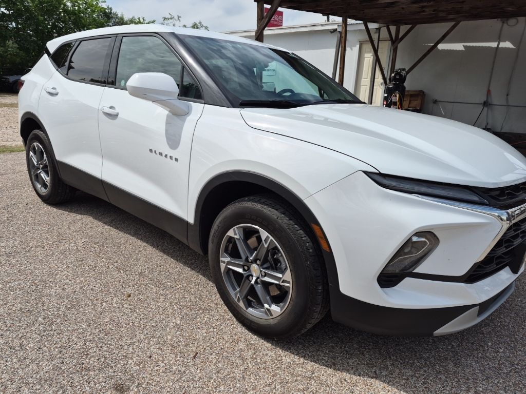 Thumbnail: 2025 Chevrolet Blazer - 4