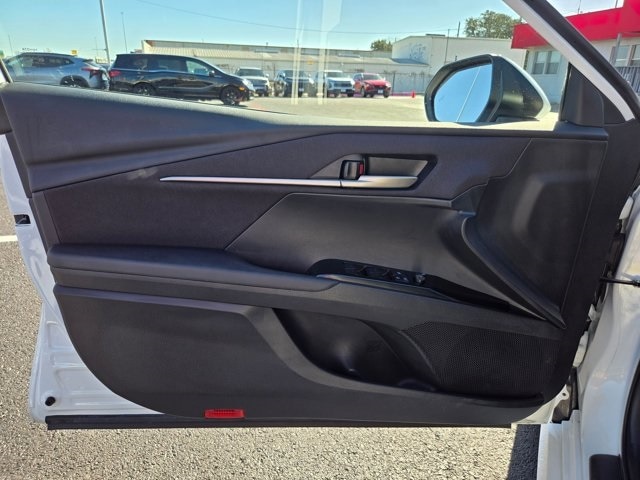 Thumbnail: 2025 Toyota Camry - 13