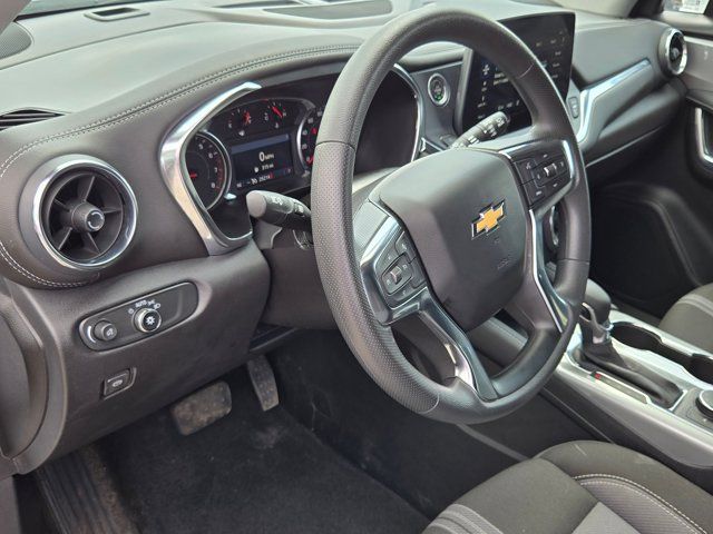 Thumbnail: 2025 Chevrolet Blazer - 14