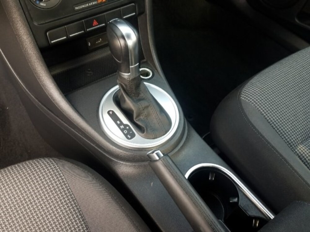Used 2018 Volkswagen Beetle For Sale at Avis Car Sales