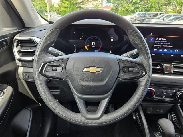 Thumbnail: 2025 Chevrolet TrailBlazer - 22