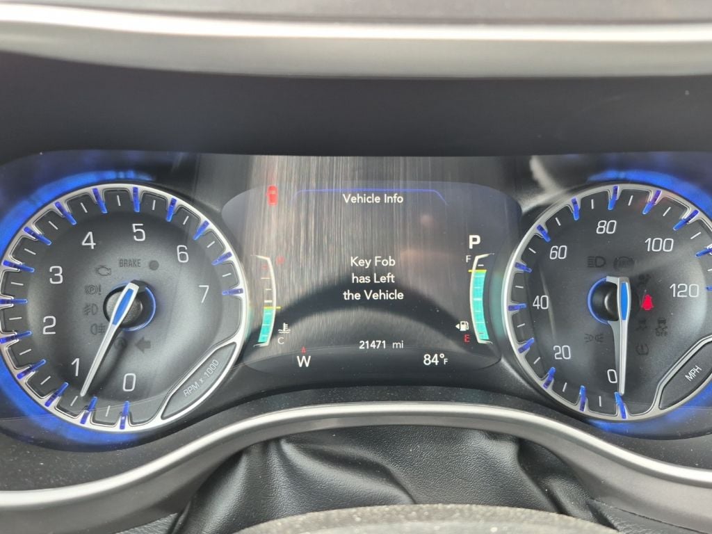 Thumbnail: 2025 Chrysler Pacifica - 7