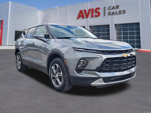 Thumbnail: 2025 Chevrolet Blazer - 3
