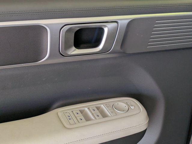 2025 Hyundai Santa Fe SEL - Photo 13